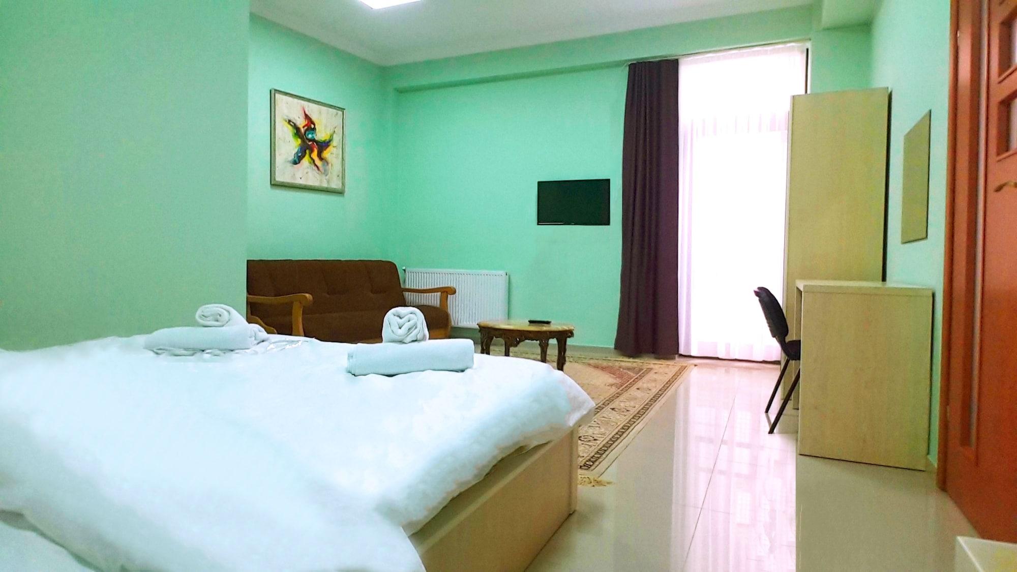 Siesta Hotel Τυφλίδα Εξωτερικό φωτογραφία