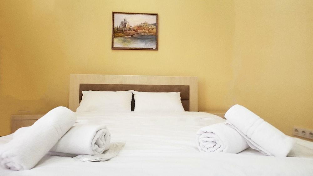 Siesta Hotel Τυφλίδα Εξωτερικό φωτογραφία