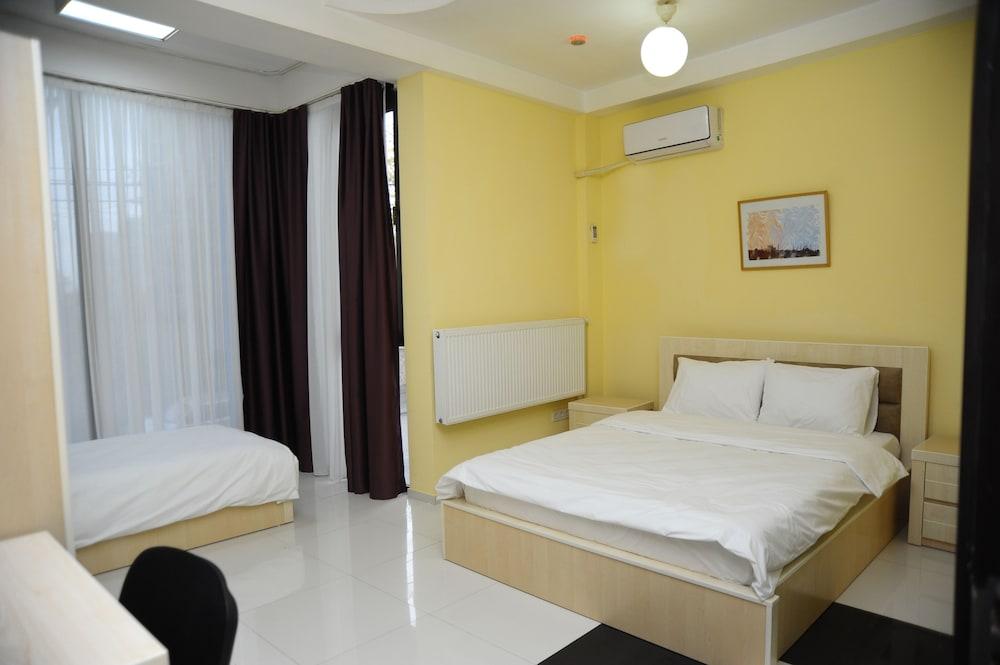 Siesta Hotel Τυφλίδα Εξωτερικό φωτογραφία